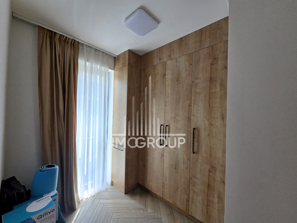 Vanzare apartament 2 camere zona Semicentrala cu garaj