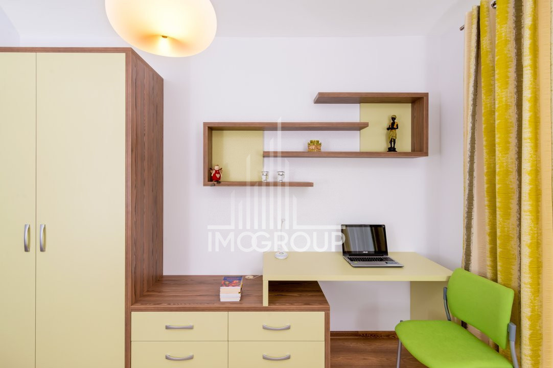 Apartament tip penthouse lux 3 camere cu panorama si terasa de inchiriat