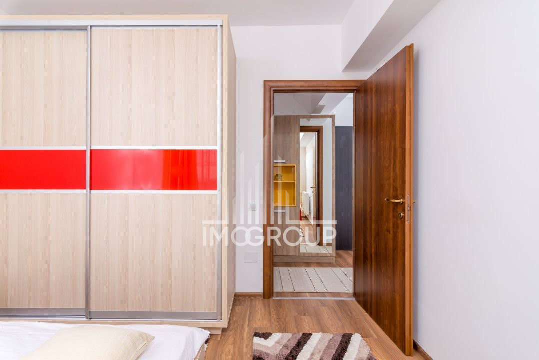 Apartament tip penthouse lux 3 camere cu panorama si terasa de inchiriat