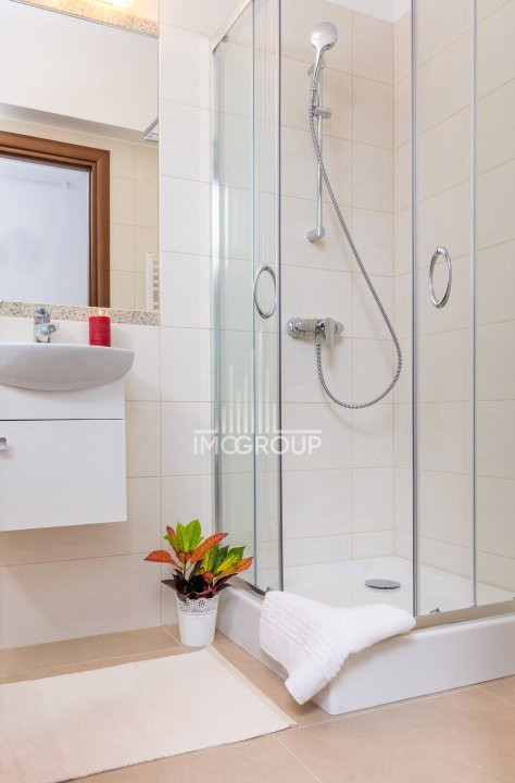 Apartament tip penthouse lux 3 camere cu panorama si terasa de inchiriat