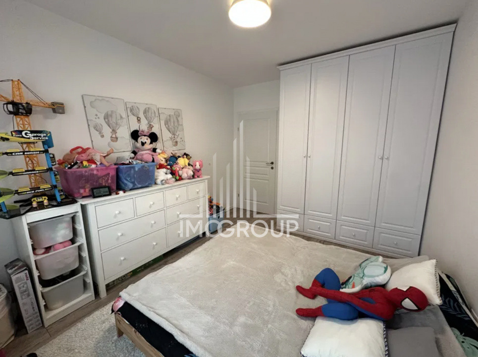 Apartament spațios cu 3 camere de inchiriat, Str. Eugen Ionesco, garaj