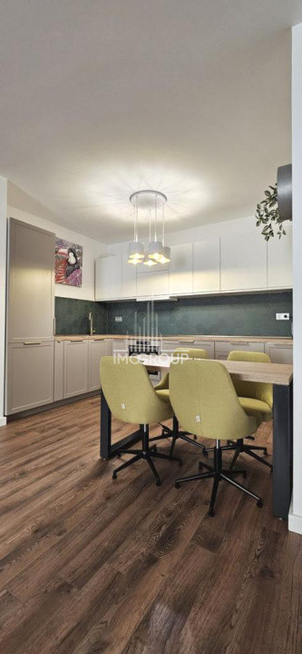 Apartament de inchiriat cu 2 camere pe str Frunzisului -Zorilor