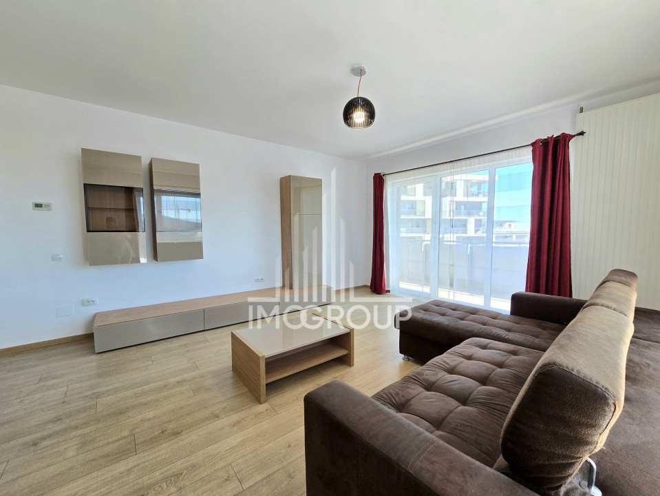 Apartament modern cu 3 camere, 2 băi și terasă de 30 mp, garaj