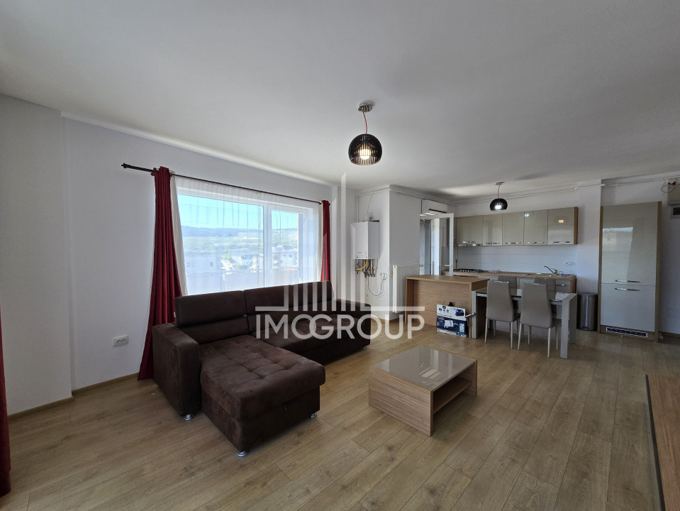 Apartament modern cu 3 camere, 2 băi și terasă de 30 mp, garaj