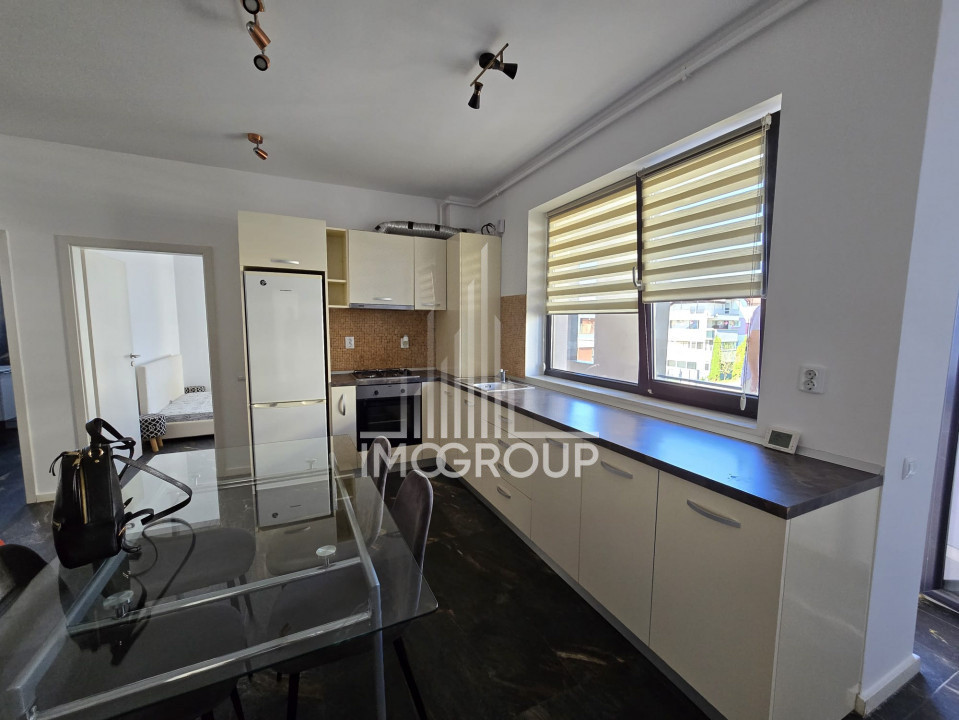 Apartament de inchiriat cu 3 camere, 2 parcari, boxa,  Buna Ziua