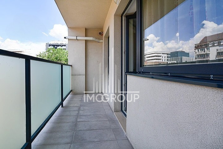 Apartament cu 2 camere de inchiriat in zona centrala, NTT DATA
