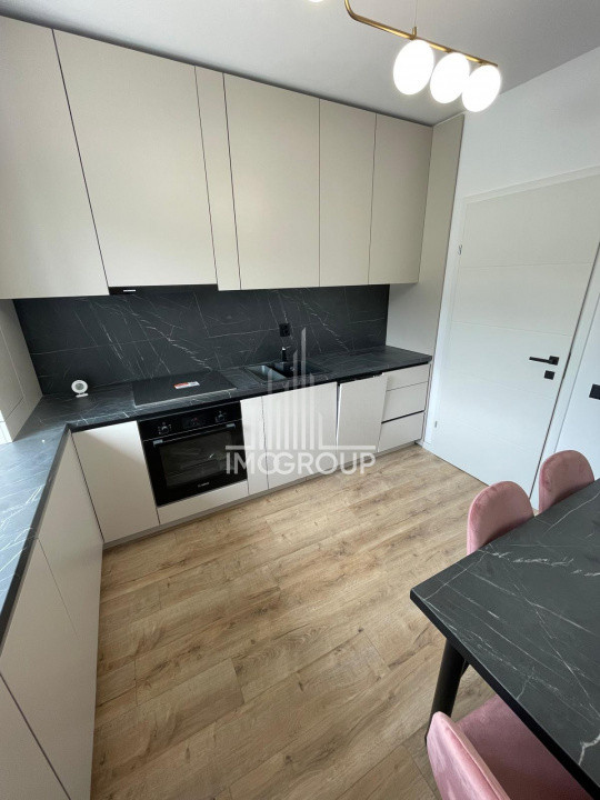Comision 0% – Ap. 2 camere, bucatarie decomandata, balcon, luminos, Florești