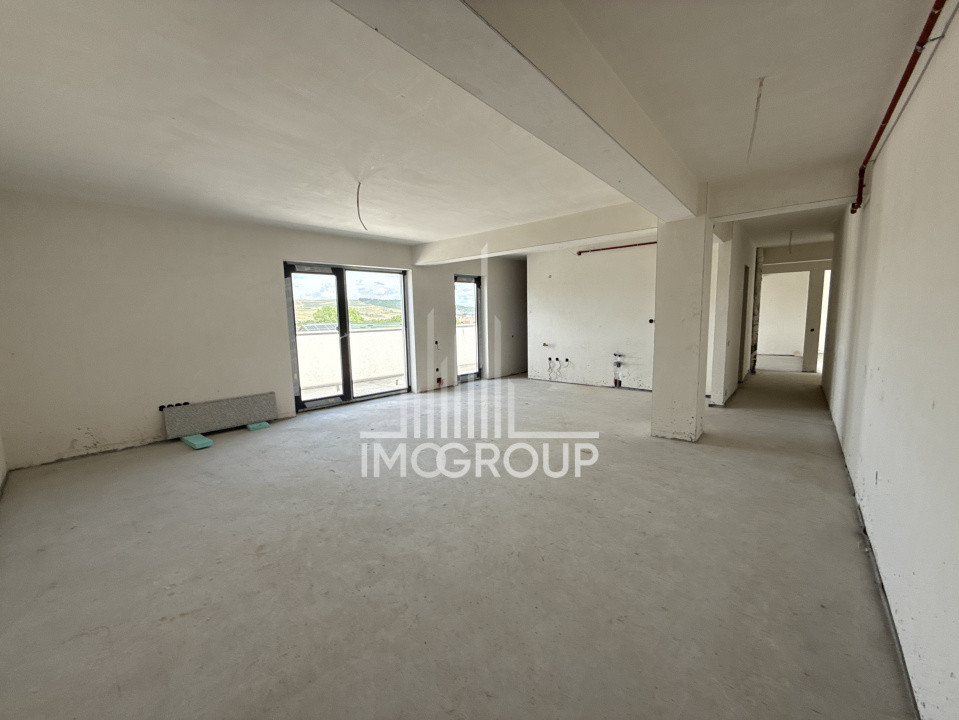 Apartament 3 camere |Terasă 17 mp | Parcare subterană | 2 băi | zona Traian Vuia
