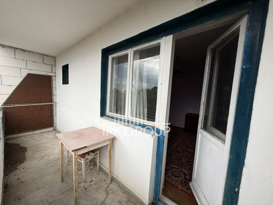 Apartament 2 camere | Zona Transylvania College | Etaj intermediar | Terasa 10mp
