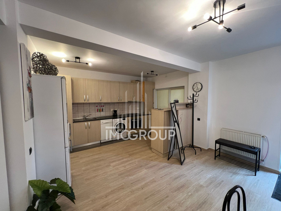 De inchiriat apartament 3 camere Europa parcare