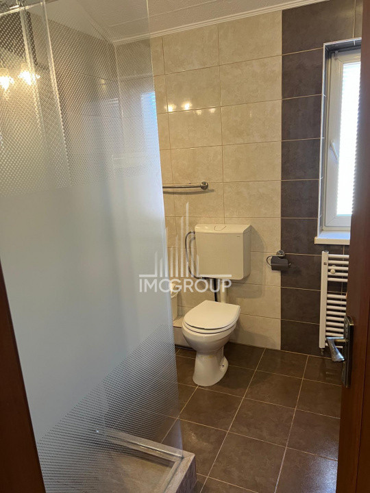 Apartament 2 cam de închiriat, 10 min de mers pe jos UMF, utilitati incluse