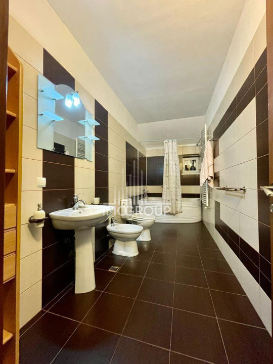Apartament de inchiriat 3 camere langa UMF 