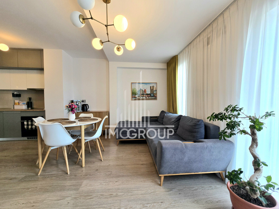 Apartament superb 2 camere de inchiriat,terasa, view 2 parcari si boxa