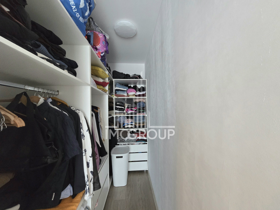 Apartament superb 2 camere de inchiriat,terasa, view 2 parcari si boxa