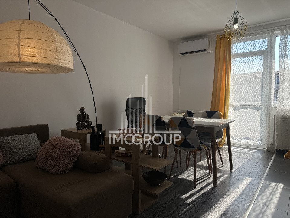 Apartament cu 2 camere, central Floresti