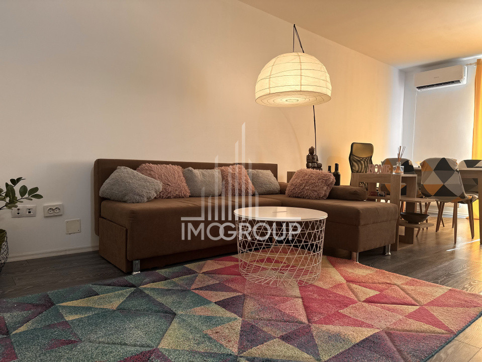 Apartament cu 2 camere, central Floresti