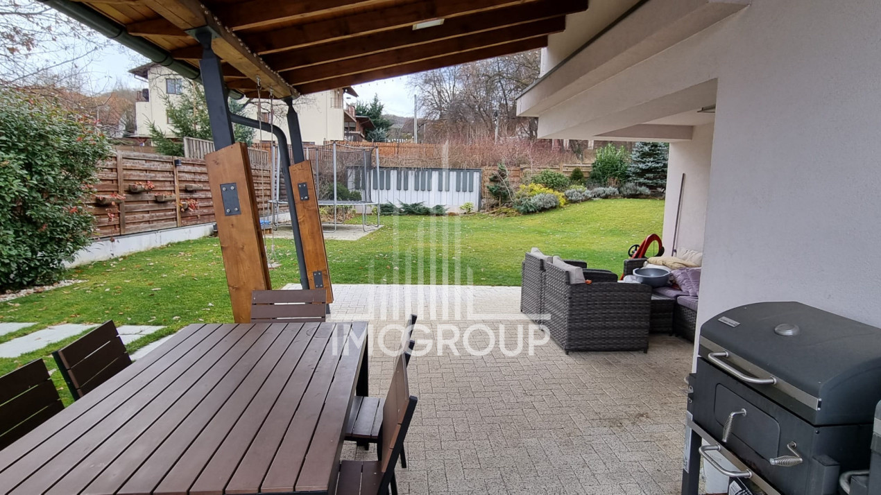 De vanzare casa superba Faget 