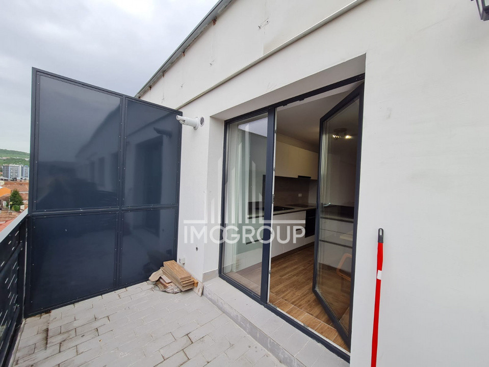 Închiriere apartament 3 camere – zonă semicentrală, UBB