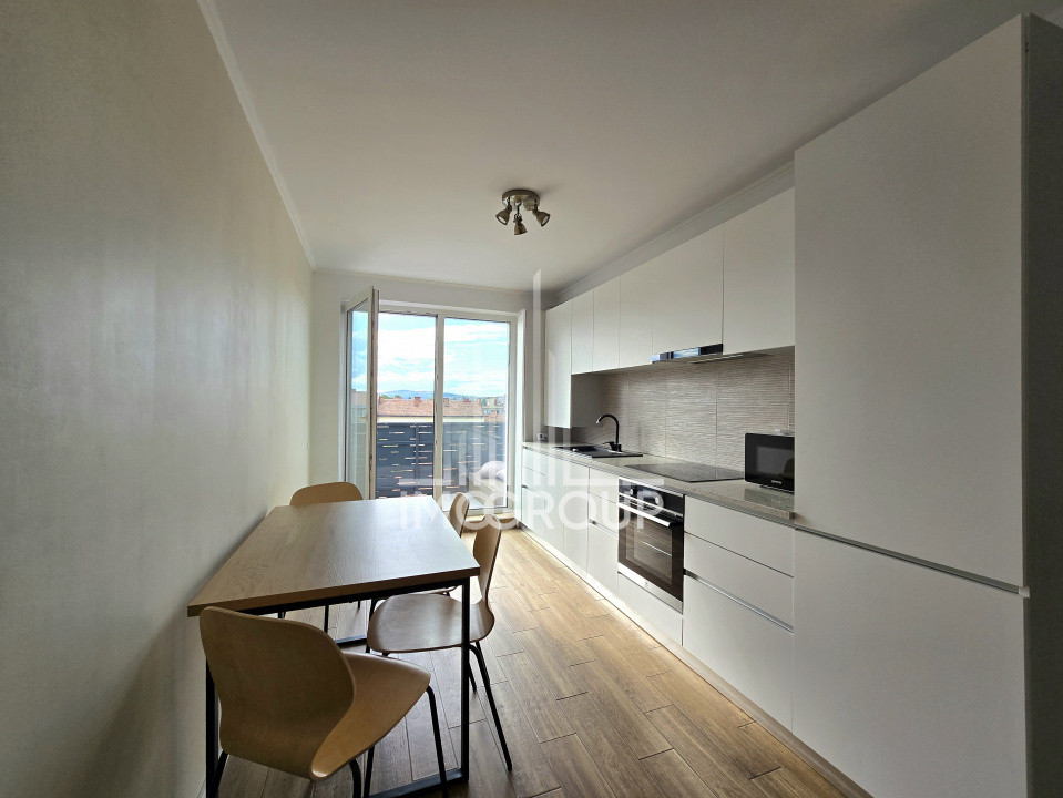 Apartament de inchiriat 3 camere si 2 bai in zona Semicentrala