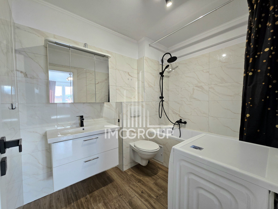 Apartament de inchiriat 3 camere si 2 bai in zona Semicentrala