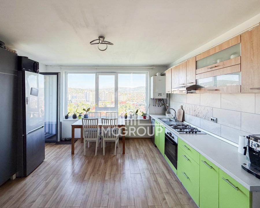Apartament modern cu 2 camere – Etaj 9, vedere panoramică către Someș