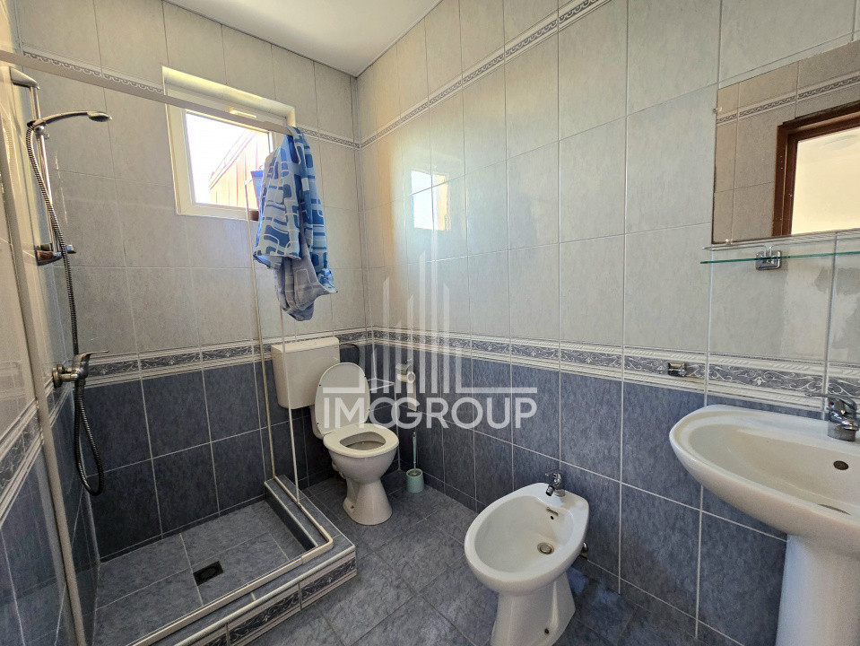 Casă individuală Gruia de inchiriat, sediu firma sau rezidential, 227 mp utili 