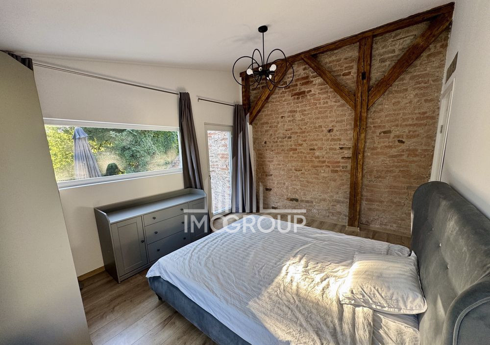 Apartament exclusivist de inchiriat 3 camere, terasă 40 mp, ultracentral 