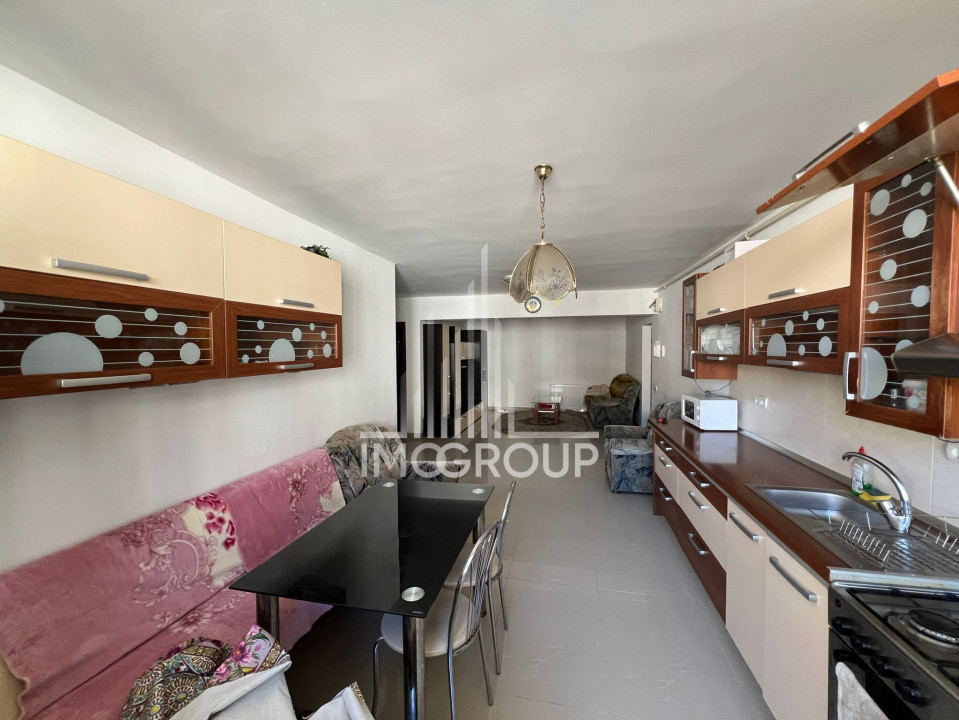 De vânzare – Apartament 2 camere, 58 mp 2 balcoane parcare boxa