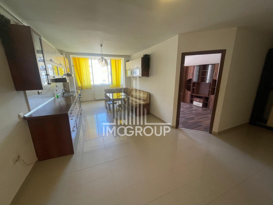 De vânzare – Apartament 2 camere, 58 mp 2 balcoane parcare boxa