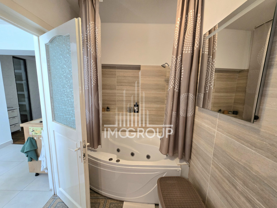 Casa 3 camere de inchiriat in Gheorgheni cu parcare si terasa