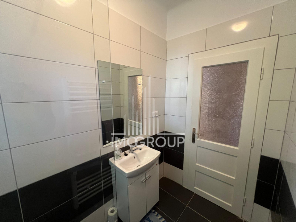 De inchiriat apartament 3 camere Central Pitești