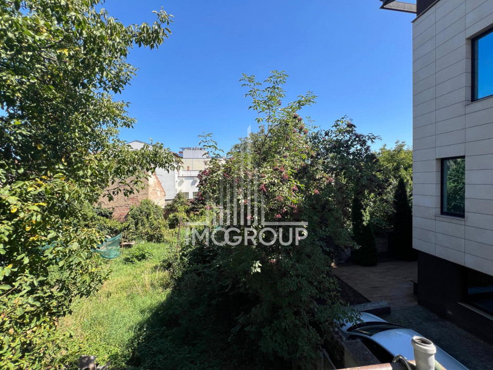De inchiriat apartament 3 camere Central Pitești