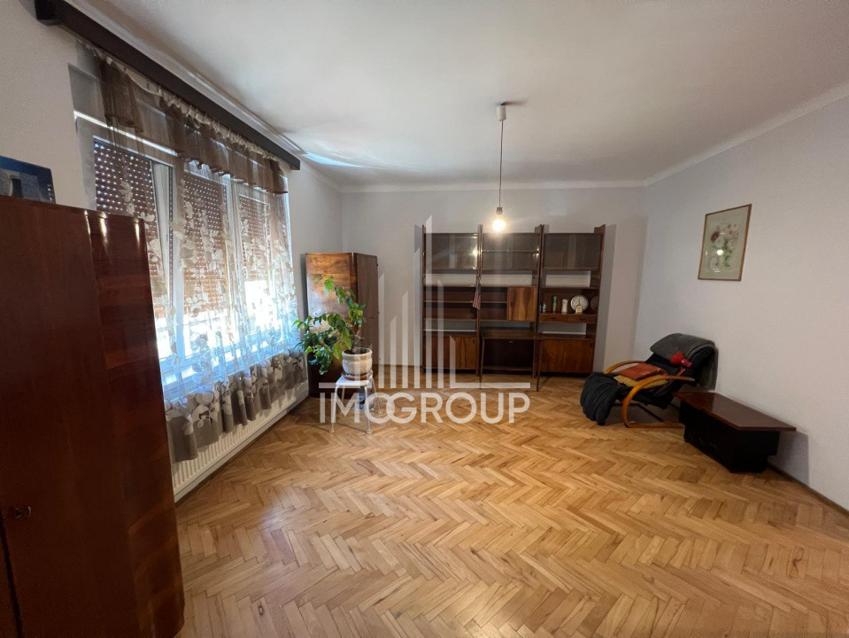 De inchiriat apartament 3 camere Central Pitești