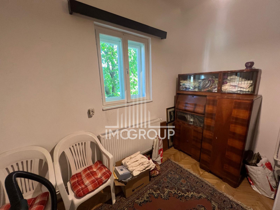 De inchiriat apartament 3 camere Central Pitești