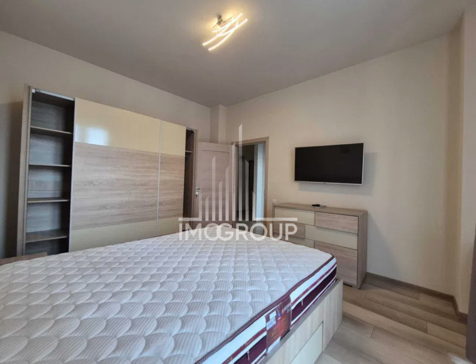 Apartament 3 cam de închiriat, 2 bai, garaj, str. Ploiești, zona centrală