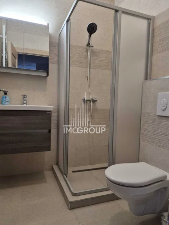 Apartament 3 cam de închiriat, 2 bai, garaj, str. Ploiești, zona centrală