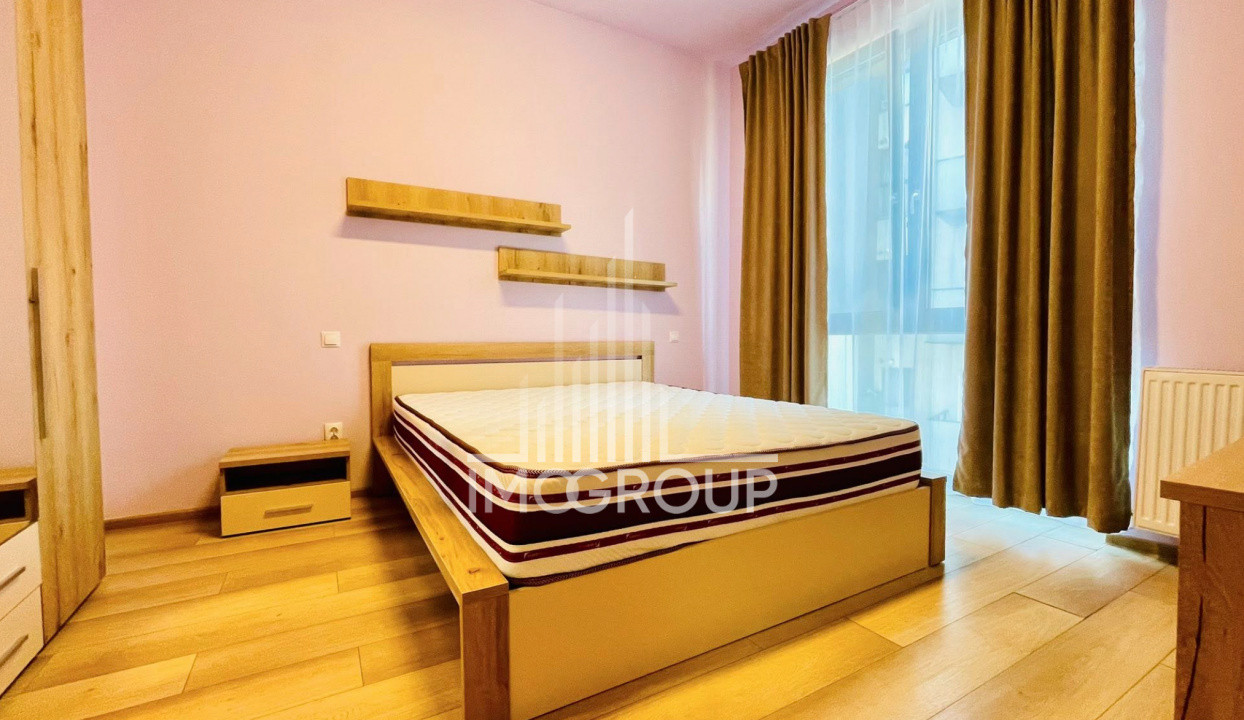 Apartament 3 cam de închiriat, 2 bai, garaj, str. Ploiești, zona centrală