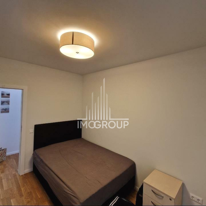 Apartament cu 3 camere de inchiriat in zona centrala, terasa