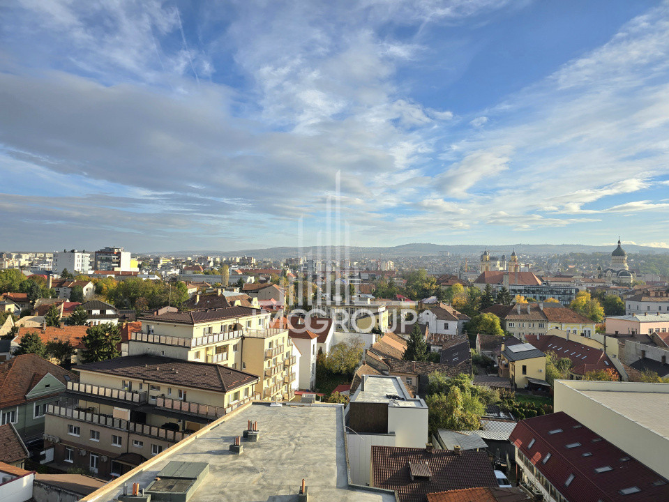 Apartament cu 3 camere de inchiriat in zona centrala, terasa