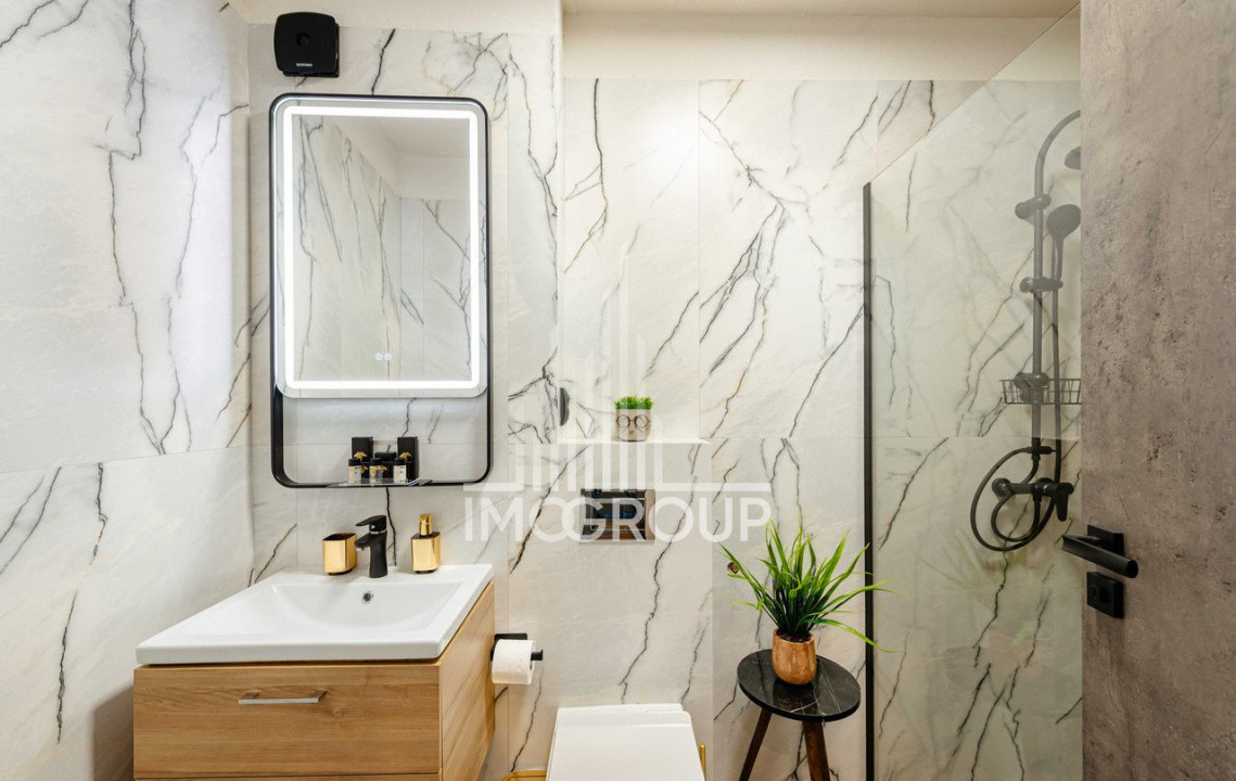 Apartamente 2 camere de inchiriat, in zona centrala, garaj