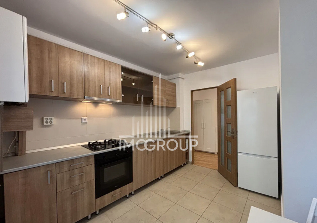 Apartament de inchiriat 2 cam decomandate–UMF,Str. Louis Pasteur