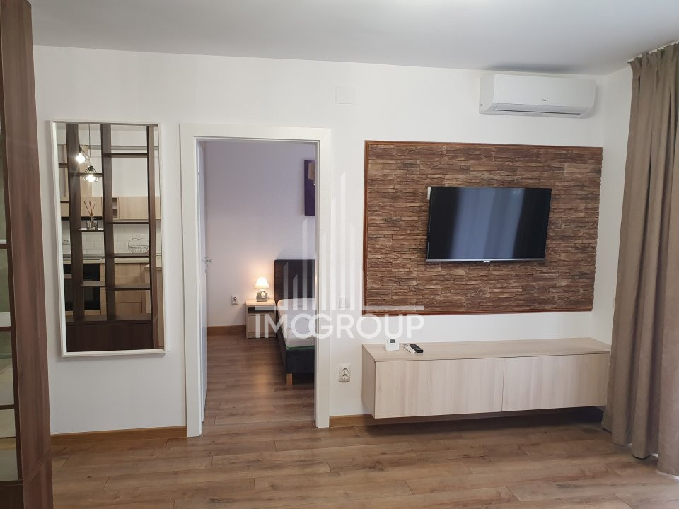 Apartament 2 camere de inchiriat cu garaj in Ansamblul Luminia