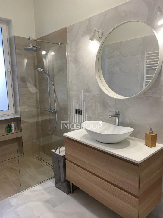 Apartament cu 2 camere de inchiriat - zona Semicentrala