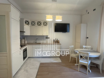 Apartament cu 2 camere de inchiriat - zona Semicentrala