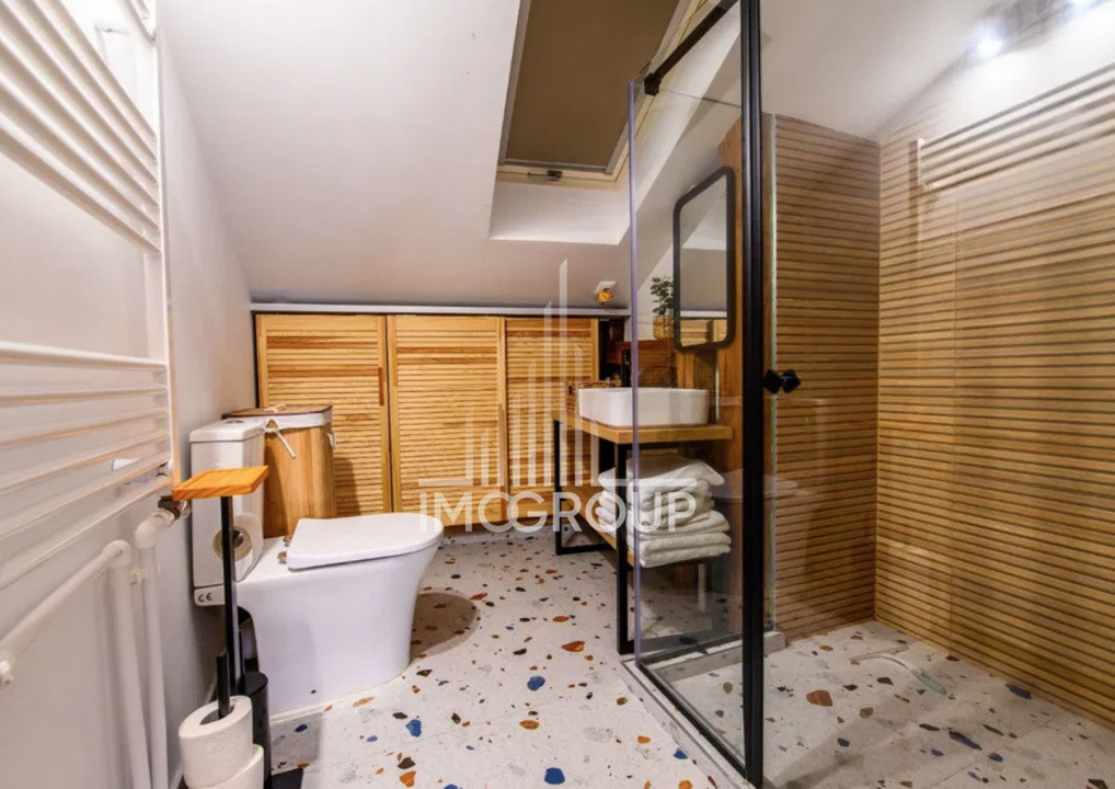 Apartament de inchiriat in centru 3 camere, UMF