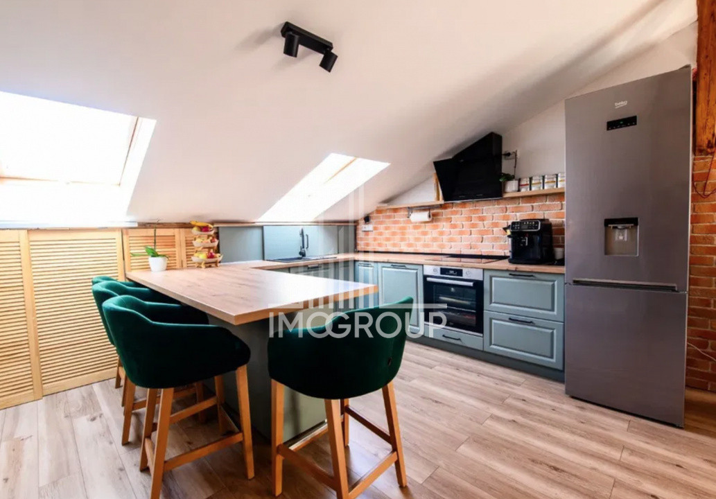 Apartament de inchiriat in centru 3 camere, UMF
