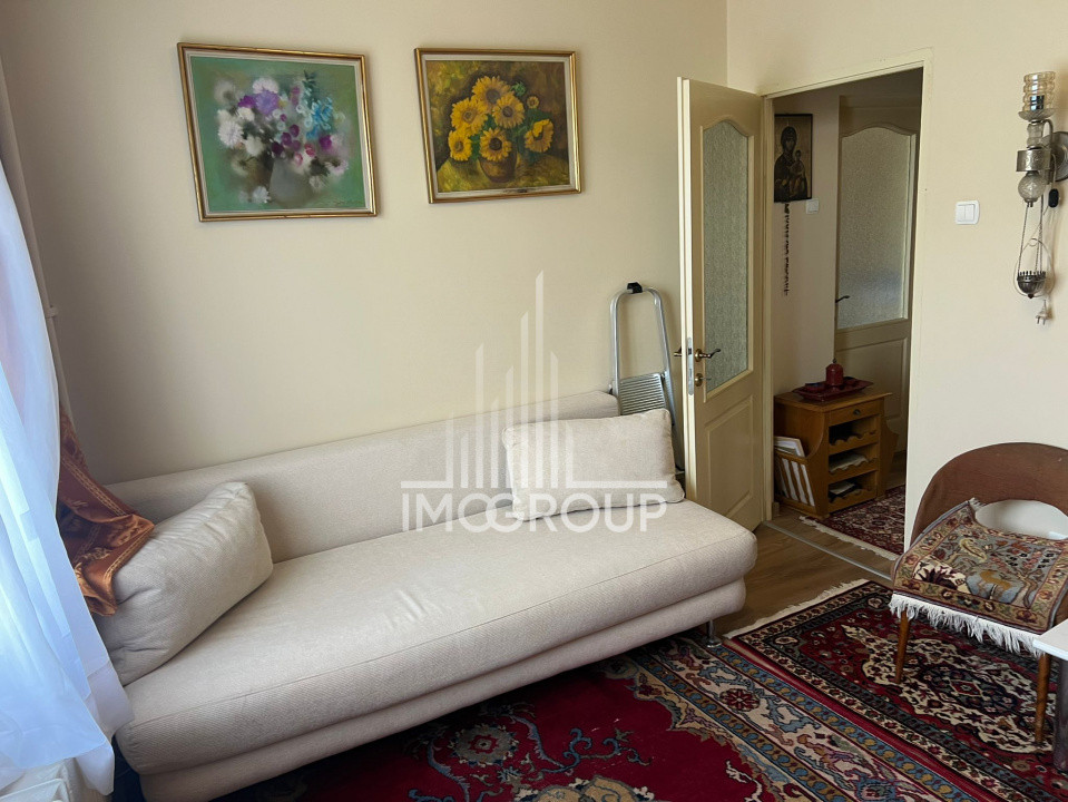 Apartametn de inchiriat, 2 camere decomandate, etaj intermediar Gheorgheni