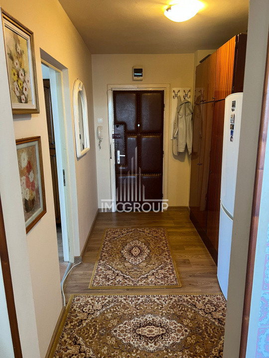 Apartametn de inchiriat, 2 camere decomandate, etaj intermediar Gheorgheni