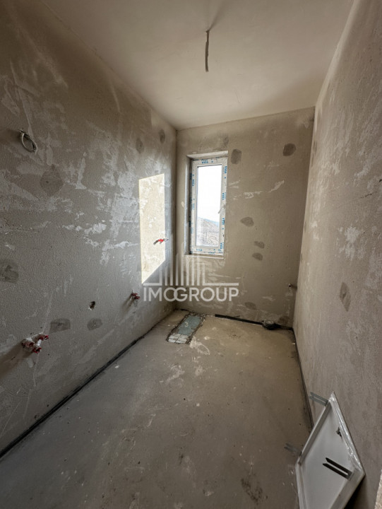 Duplex modern NZEB cu rooftop panoramic și garaj, situat pe o stradă liniștită, 