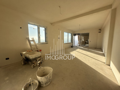 Duplex modern NZEB cu rooftop panoramic și garaj, situat pe o stradă liniștită, 